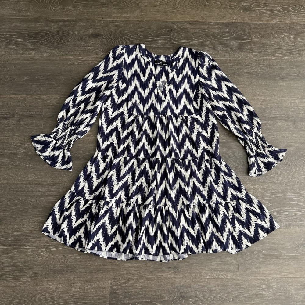 Pomander Place‎ Tuckernuck M Navy White Chevron Tiered Long Sleeve Kenzo Dress